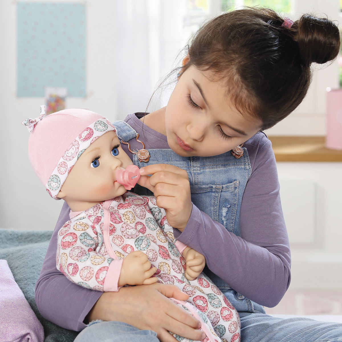 Фото6 Интерактивная кукла BABY ANNABELL - ДОКТОР (43 см, с аксессуарами) Каталог