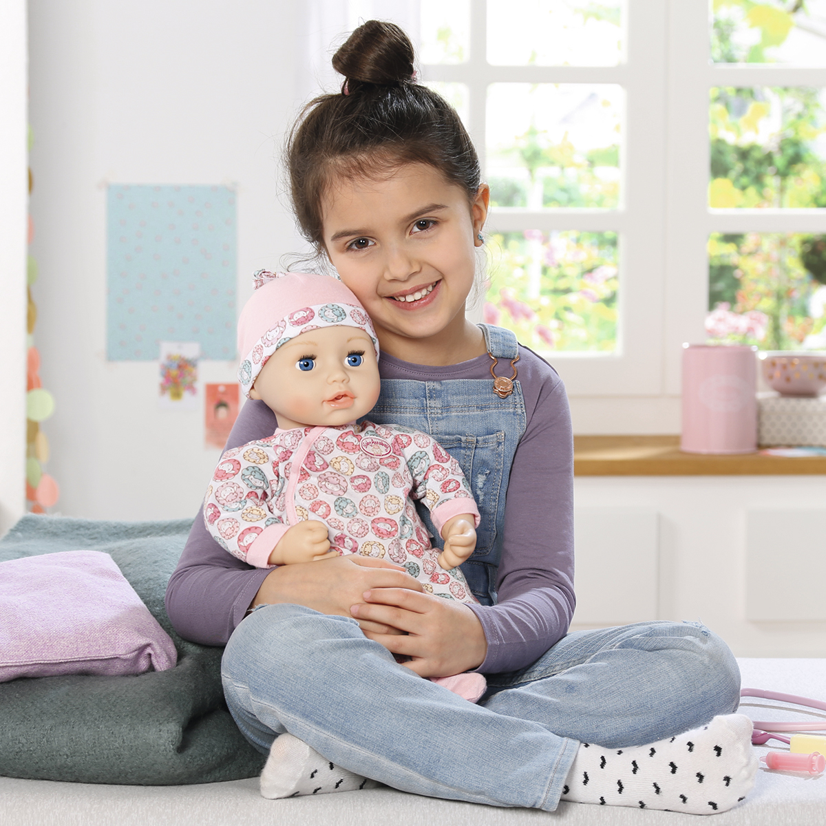 Фото10 Интерактивная кукла BABY ANNABELL - ДОКТОР (43 см, с аксессуарами) Каталог